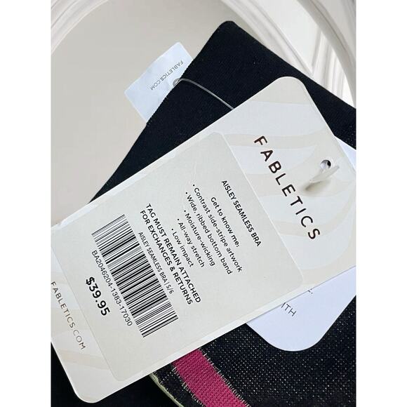 Fabletics Women's Ainsley Seamless Low Impact Sports Bra Black Small New NWT - Picture 4 of 10